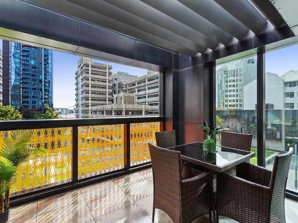 Two Bedroom Apartment - Large Balcony Central Auckland Eksteriør bilde